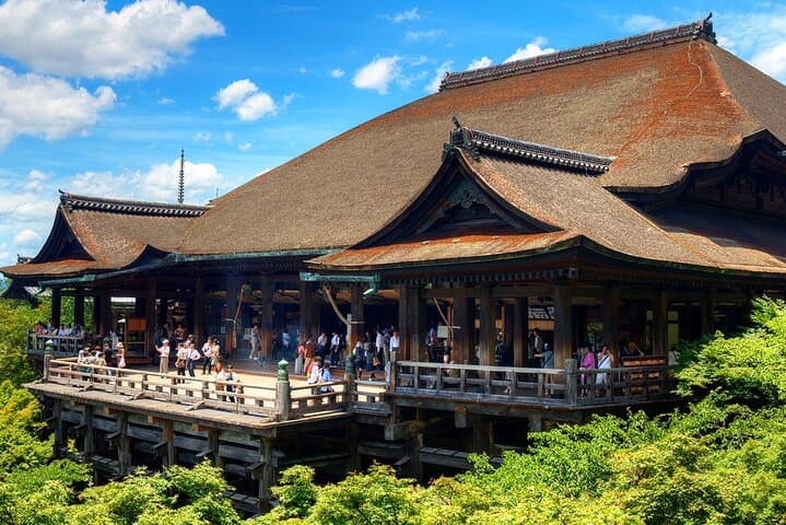 Kyoto Full day Tour Kinkakuji, Kiyomizu-dera and Fushimi Inari — photo 15