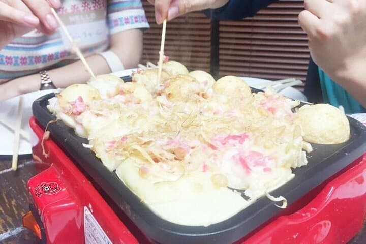 Sugamo Walking Tour and Takoyaki Making in a Japanese Home — photo 2