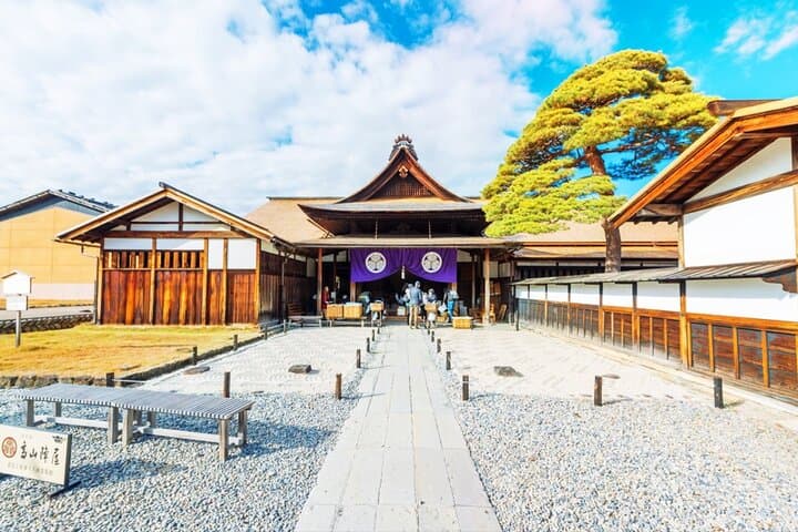 Shiragawa-go, Hida Takayama UNESCO Full-Day Tour from Nagoya — photo 9