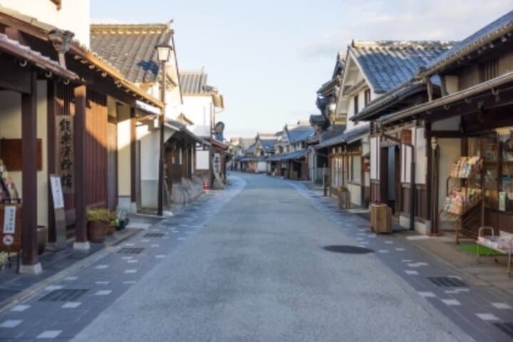 Strawberry Picking and Exploring Beautiful City of Tamba Sasayama — photo 6