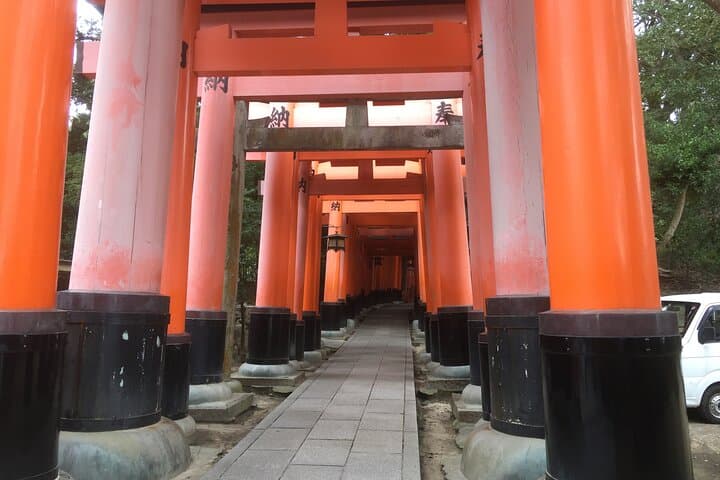 Half-Day Private Guided Tour to Fushimi Inari Taisha — photo 9
