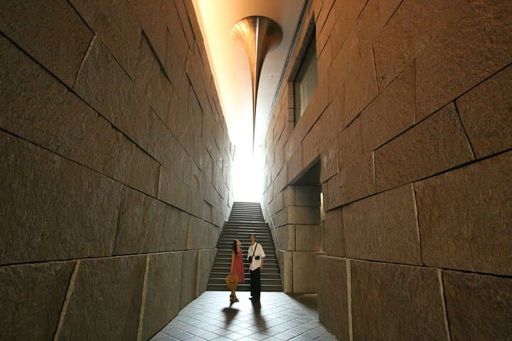 Aoyama Art Museum Tour from Tokyo — photo 9