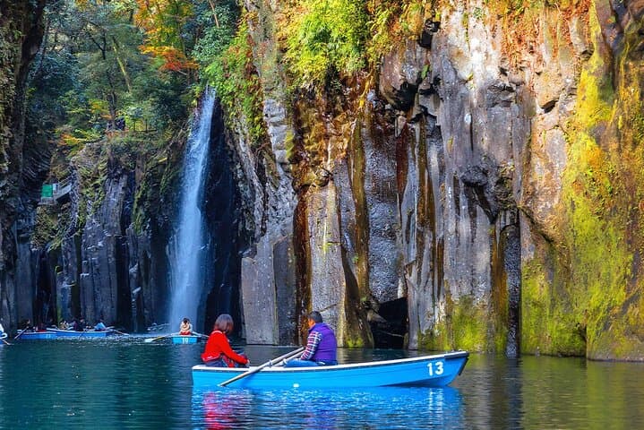 Takachiho Gorge & Ancient Shrines Day Trip from Fukuoka — photo 3