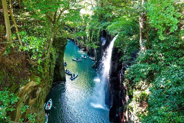 Takachiho Gorge & Ancient Shrines Day Trip from Fukuoka — photo 2