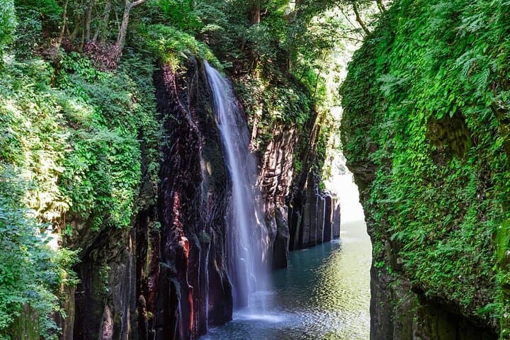 Takachiho Gorge & Ancient Shrines Day Trip from Fukuoka — photo 10