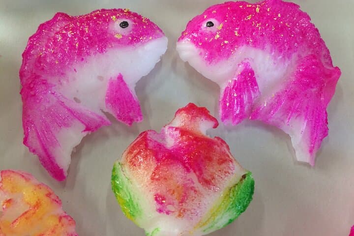 Coloring Experience in Toyama Discover Japans Unique Candy — photo 4