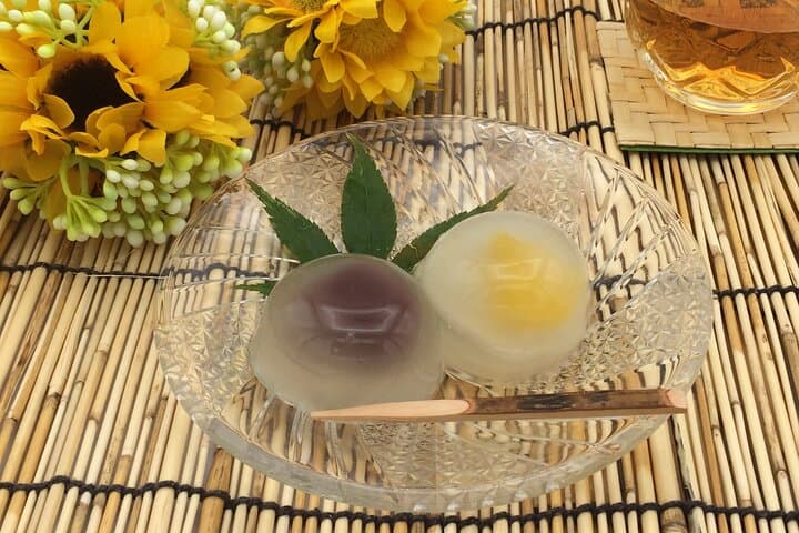 Coloring Experience in Toyama Discover Japans Unique Candy — photo 6