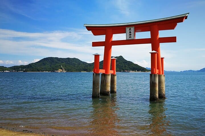 5-Day One Way Bus Trip to North Hyogo from Fukuoka to Hiroshima — photo 5