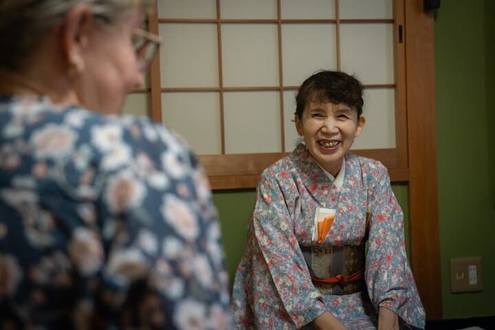 Kyoto: Tea Ceremony Experience in a small tea room — photo 4