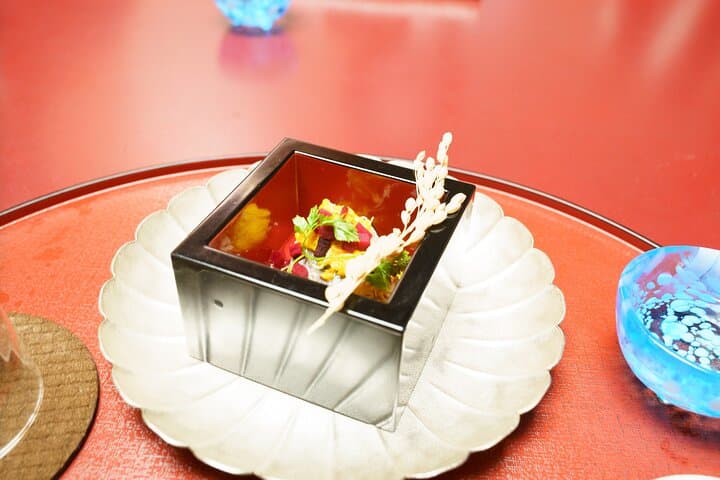 Tokyo: Private dinner with Geisha at a Member's only Ryotei — photo 3