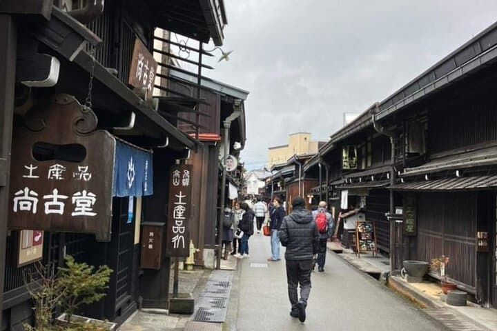 Shirakawago Heritage and Hida Takayama Day Tour from Nagoya — photo 5