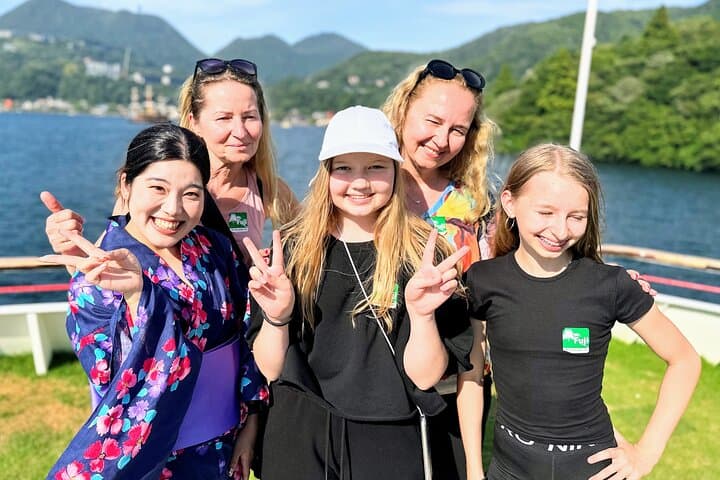 Mt Fuji and Hakone 1-Day Bus Tour Return by Bus — photo 20