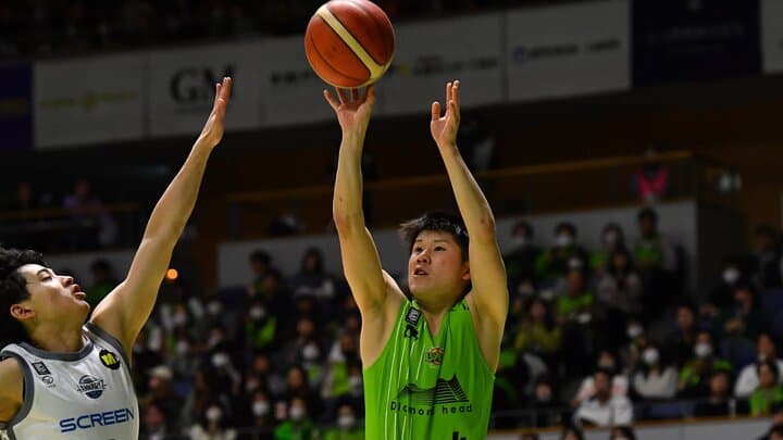 Levanga Hokkaido Basketball Game at Hokkai Kitayell Arena — photo 7
