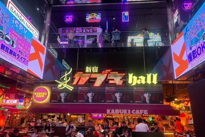 Tokyo: Shinjuku Food Tour (13 Dishes at 4 Local Eateries) — photo 5