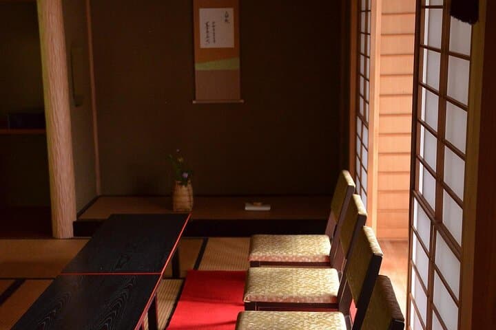 Hiroshima: Zen Hike & Matcha with a Monk in Nature — photo 5