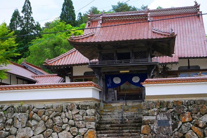 Hiroshima: Zen Hike & Matcha with a Monk in Nature — photo 7
