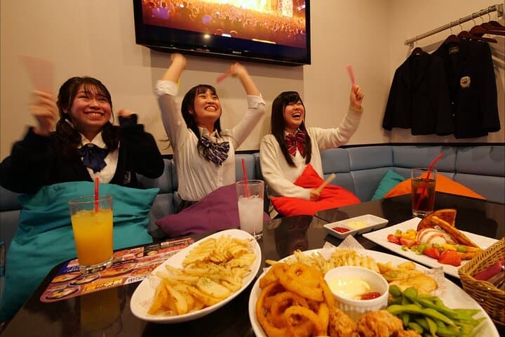 Osaka Karaoke room for 2 Hours with Set Menu and Unlimited Drinks — photo 3