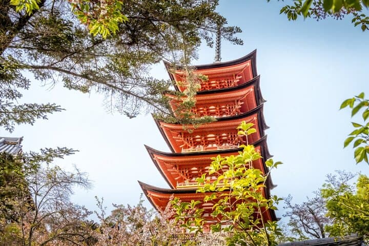 Hiroshima and Miyajima Private Tour with English Speaking Driver — photo 6