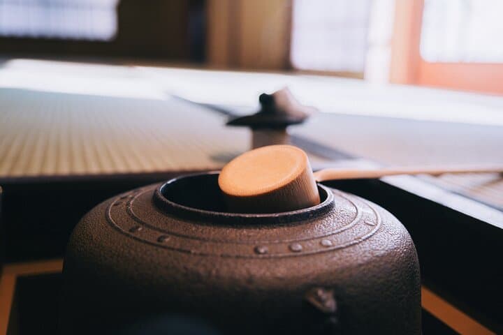 Kimono Tea Ceremony Experience at Kyoto Oritzuruya, Nishiki — photo 10