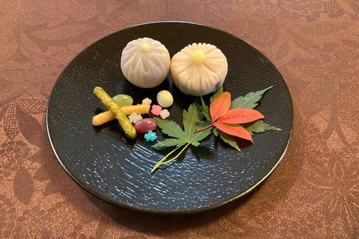 Tokyo: Japanese Sweets Making Experience — photo 12