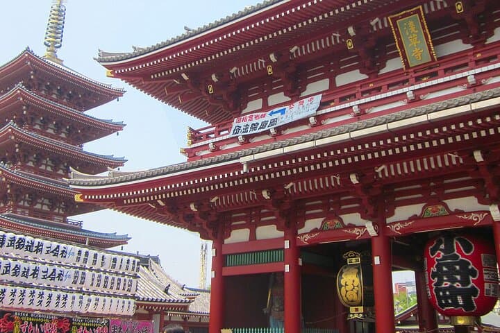 Tokyo Private Walk and Eat Tour with Local Guide — photo 2