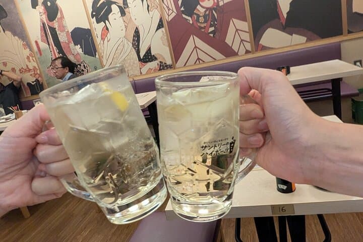 Shimbashi Hidden Izakaya Tour with a Working Tokyo Manager — photo 6