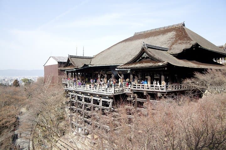 Eastern Kyoto Walking Tour with Local Guide — photo 3