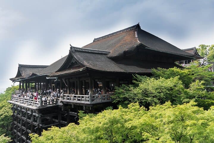 Eastern Kyoto Walking Tour with Local Guide — photo 6