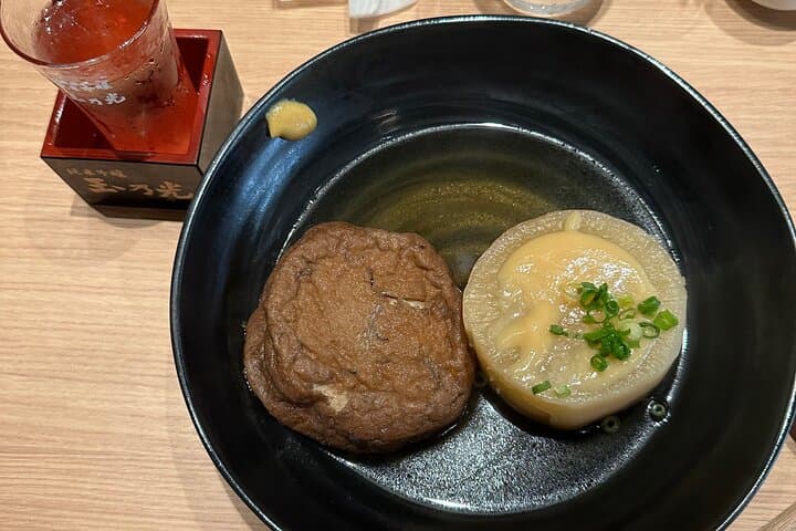 Local Izakaya Japanese Traditional Bar Hopping in Osaka Namba — photo 6