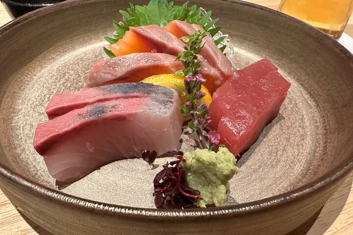 Local Izakaya Japanese Traditional Bar Hopping in Osaka Namba — photo 7