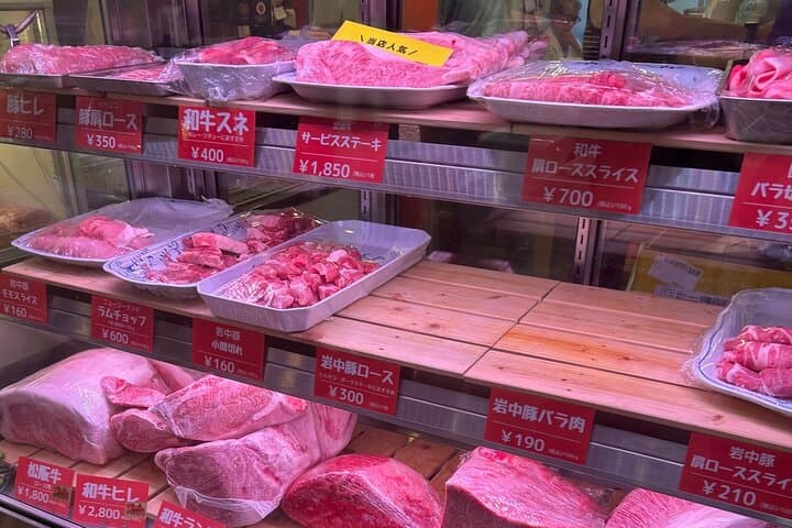 Private Tokyo's Famed Tsukiji Fish Market Tour — photo 5