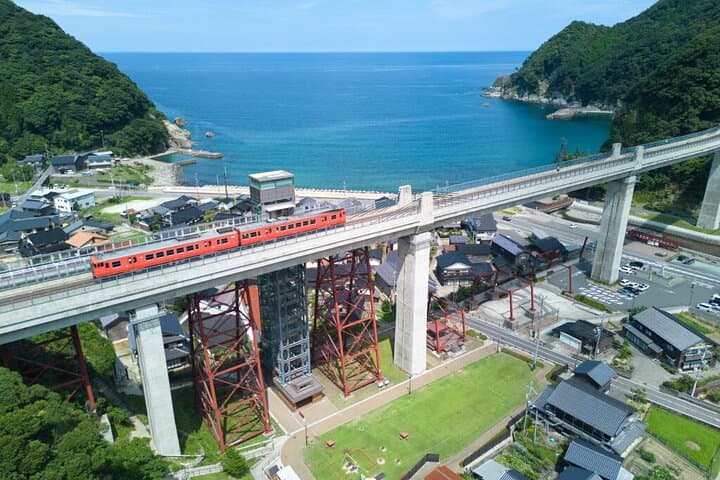 5-Day One Way Bus Trip to North Hyogo from Fukuoka to Hiroshima — photo 15
