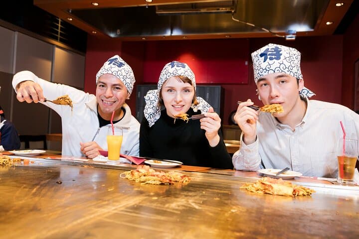 Osaka Takoyaki Okonomi Experience Tour and cooking class