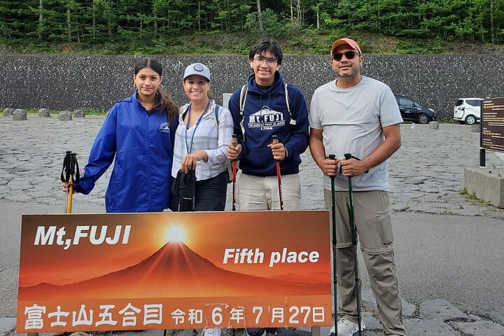 Mt.Fuji Trekking 1 Day Tour up to the summit by Private Vehicle — photo 19