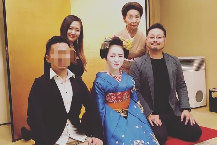 Private Banquet with Maiko and Geiko after Dinner — photo 7