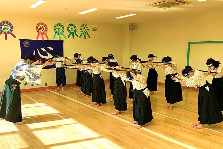 Authentic Samurai Sword Fight Experience with Worldwide Coach — photo 2