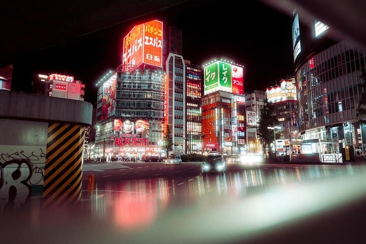 Explore Unique Tokyo Streets / Learn with a Pro Photographer — photo 6