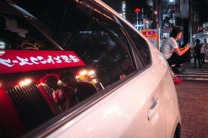 Explore Unique Tokyo Streets / Learn with a Pro Photographer — photo 2