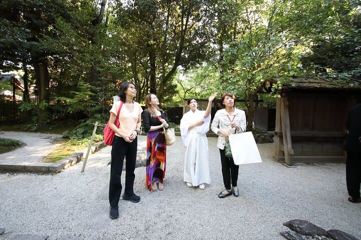 World Heritage Shimogamo Shrine Private Tour — photo 3