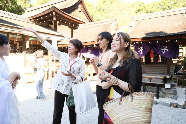 World Heritage Shimogamo Shrine Private Tour — photo 9