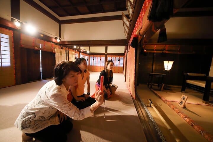 World Heritage Shimogamo Shrine Private Tour — photo 14