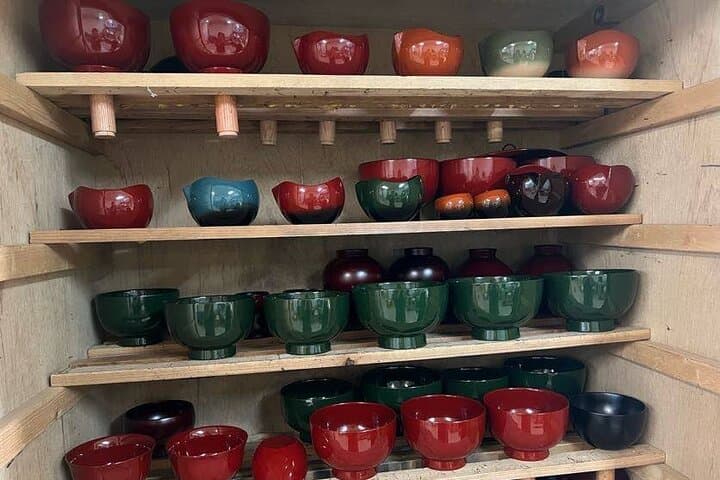 Hiroshima:Private lacquer workshop experience tour(gift included) — photo 14