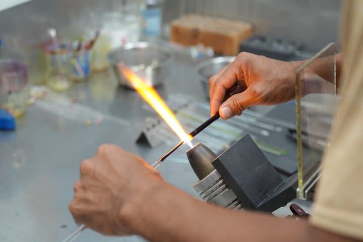 Glass Experience Studio: Craft Your Own Unique Accessories — photo 3
