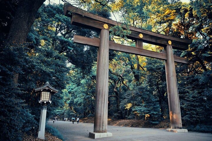 Tokyo's History and Architecture: A Self-Guided Walking Tour — photo 4