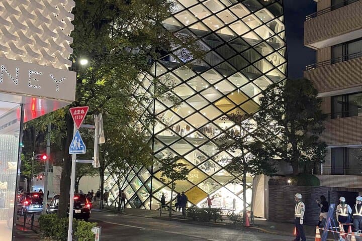 Tokyo's History and Architecture: A Self-Guided Walking Tour — photo 7