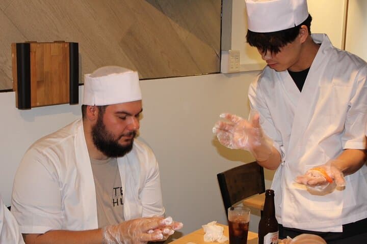Osaka Sushi Making Experience — photo 8