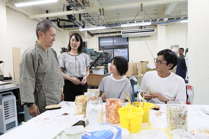Kyoto Gold Leaf Fan Workshop with a Master Craftsman — photo 7