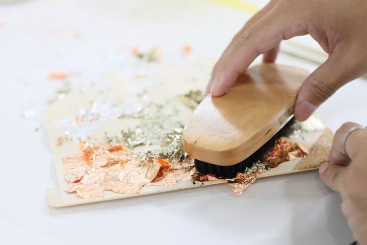 Kyoto Gold Leaf Fan Workshop with a Master Craftsman — photo 16