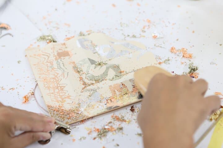 Kyoto Gold Leaf Fan Workshop with a Master Craftsman — photo 18