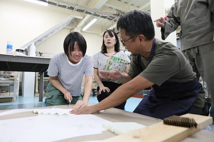 Kyoto Gold Leaf Fan Workshop with a Master Craftsman — photo 20